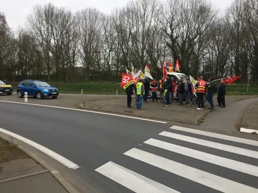 Segré. Une petite trentaine de manifestants pour réclamer...